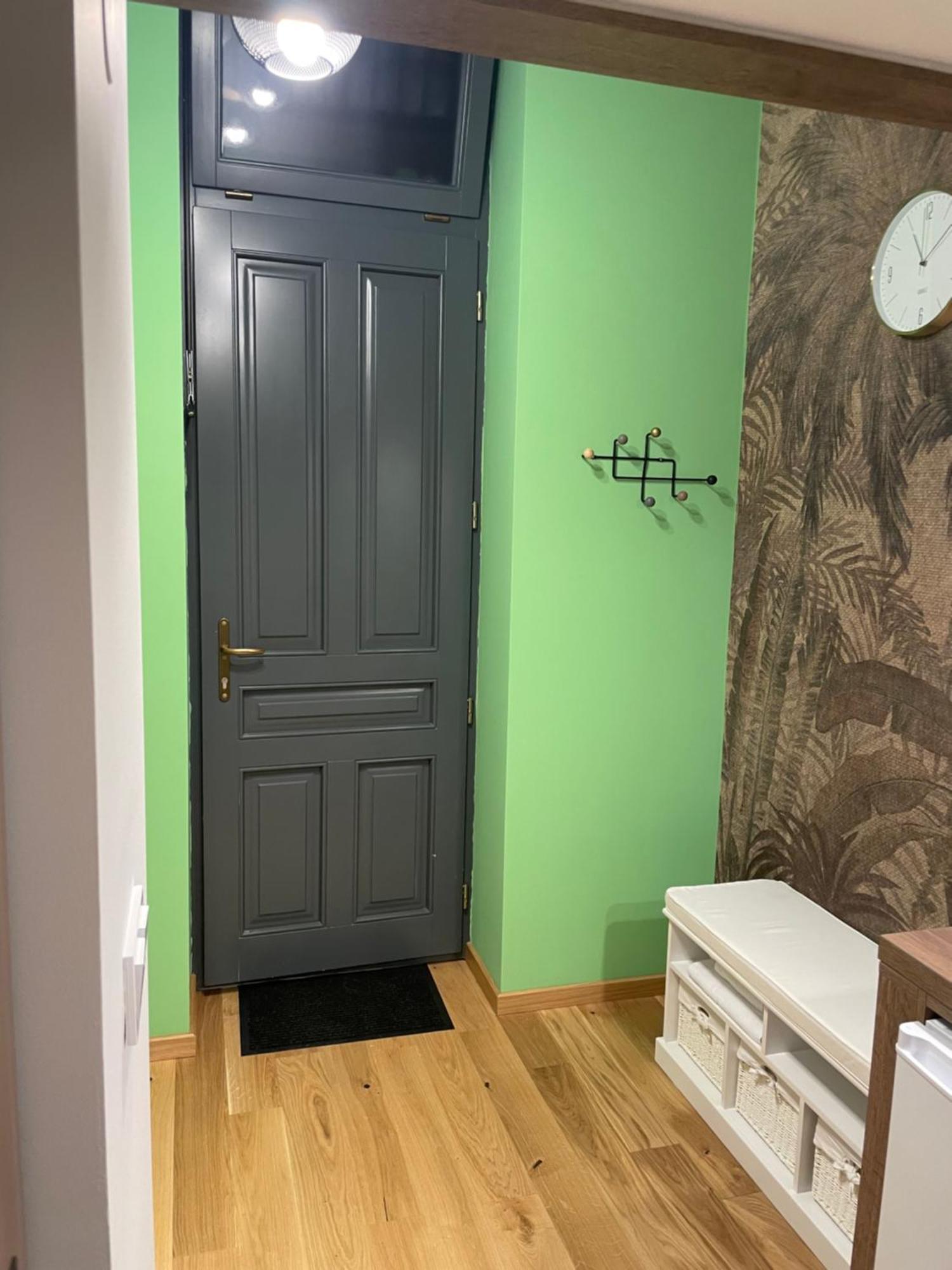 Central Apartment With 2 Bedrooms And 2 Bathrooms Oradea Zewnętrze zdjęcie